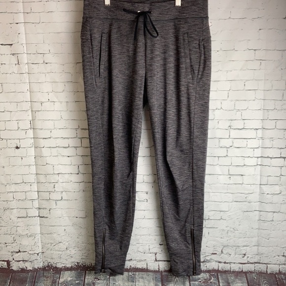 Athleta Metro Street Jogger Leggings Pants Gray Sz S Athleisure Gym Workout - Picture 5 of 14